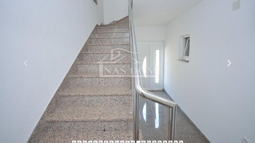 Apartman Niko Und Gaby Vodice Exteriér fotografie